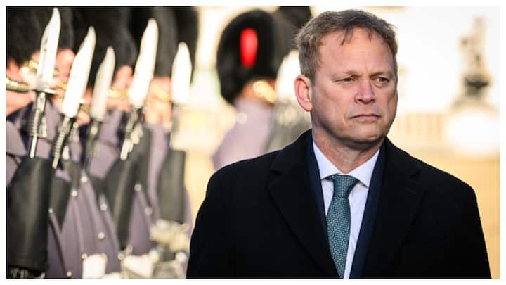 Bộ trưởng Quốc phòng Anh Grant Shapps. Ảnh: Getty