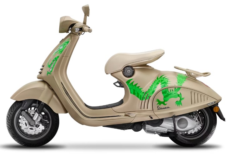 Vespa 946 ra ấn phẩm "rồng xanh" cho năm Giáp Thìn, giá chắc không dưới nửa tỷ đồng - 1