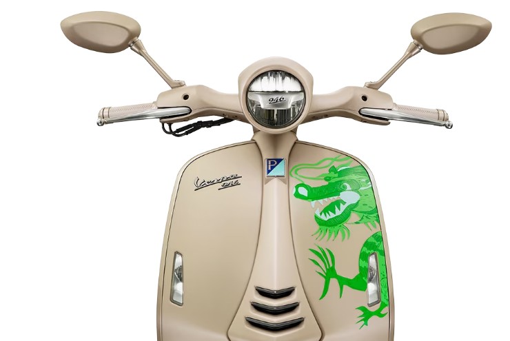 Vespa 946 ra ấn phẩm "rồng xanh" cho năm Giáp Thìn, giá chắc không dưới nửa tỷ đồng - 2