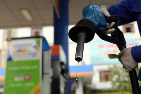Giá xăng dầu hôm nay 24/1: Quay đầu tăng trở lại