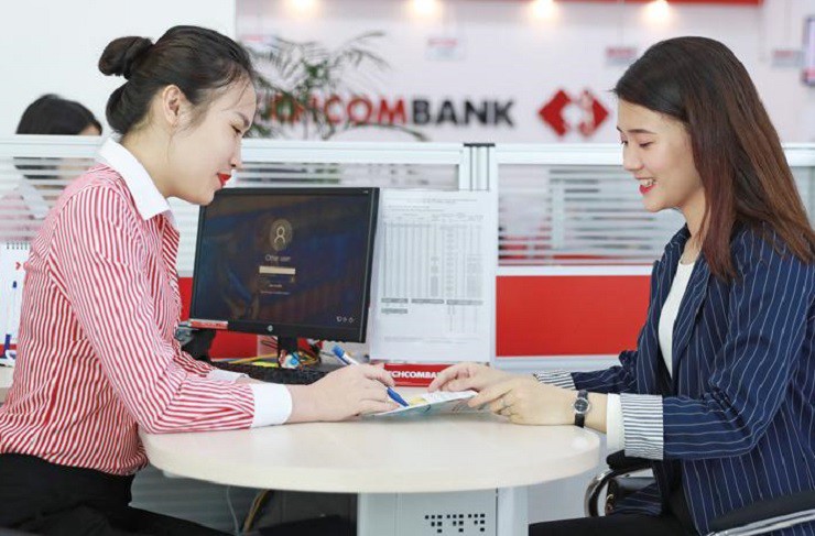 Techcombank đã cắt giảm hơn 700 nhân viên trong năm 2023