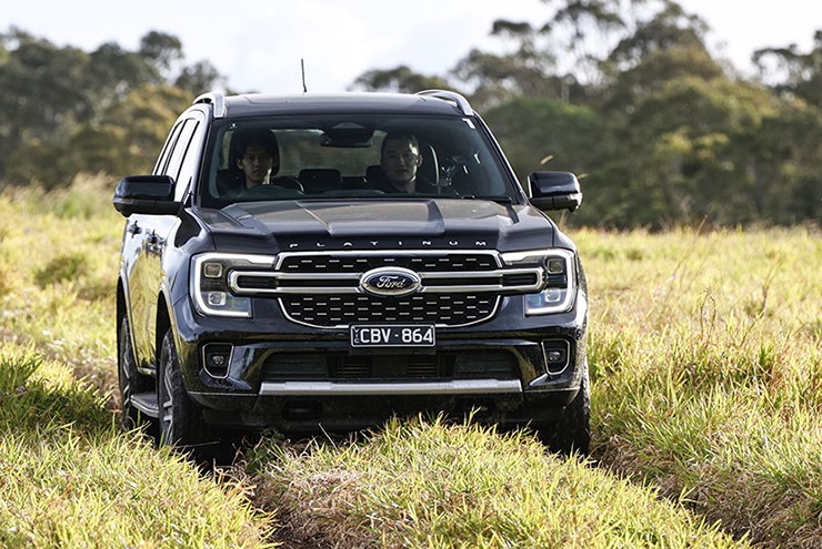 Ford Everest sử dụng động cơ V6 sắp có mặt tại Đông Nam Á - 1