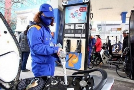 Giá xăng dầu hôm nay 25/1: Dầu thô đồng loạt tăng, giá xăng tại Việt Nam chiều nay ra sao?