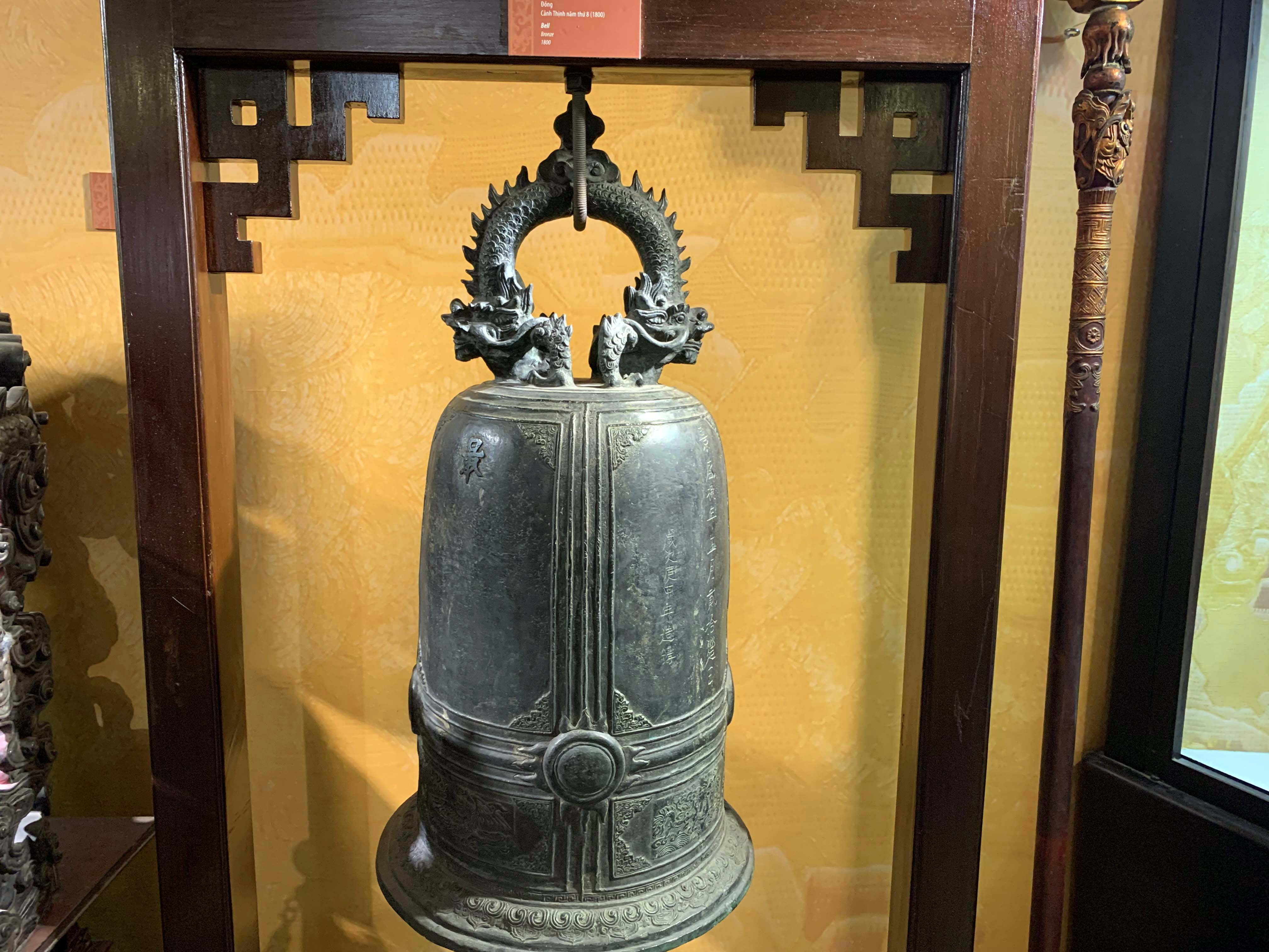 Chuông - năm Cảnh Thịnh thứ 8 (1800)