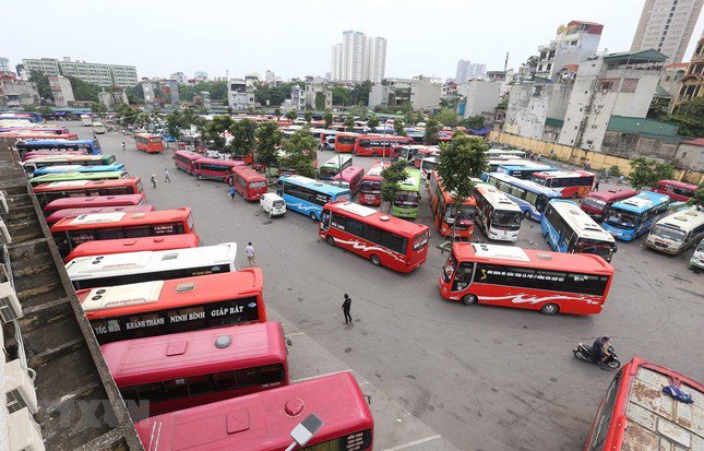 Nhiều nhà xe bắt đầu tăng giá vé trong dịp Tết sắp tới.