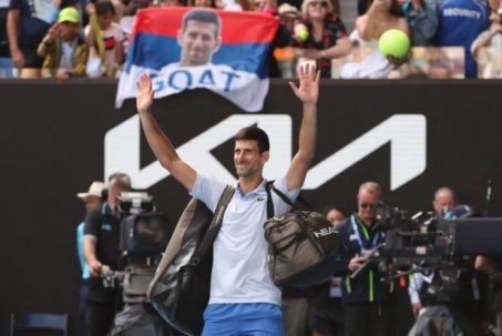 Djokovic hơn Federer 100 tuần giữ ngôi số 1, chiến công lịch sử của Nole