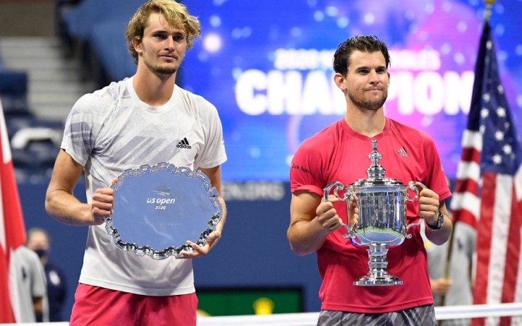 Chung kết US Open 2020: Dominic Thiem (phải) đánh bại Alexander Zverev