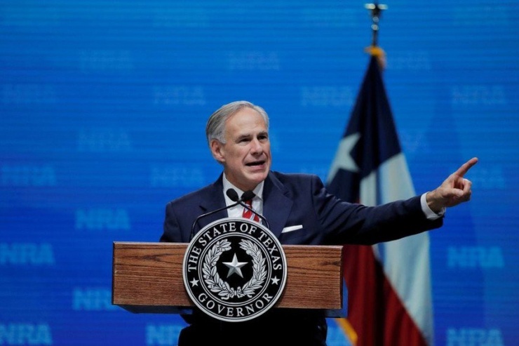 Thống đốc bang Texas (Mỹ) Greg Abbott. Ảnh: REUTERS