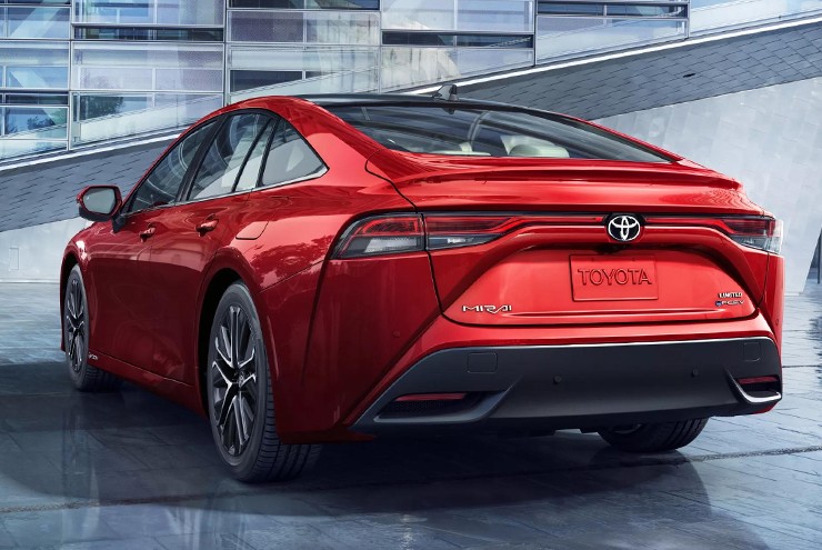 Toyota ra mắt phiên bản nâng cấp dòng xe hydrogen có tên goi Mirai - 3