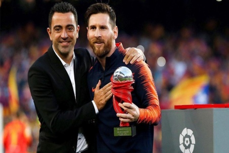 Ngỡ ngàng chuyên gia chọn Messi thay thế HLV Xavi dẫn dắt Barca