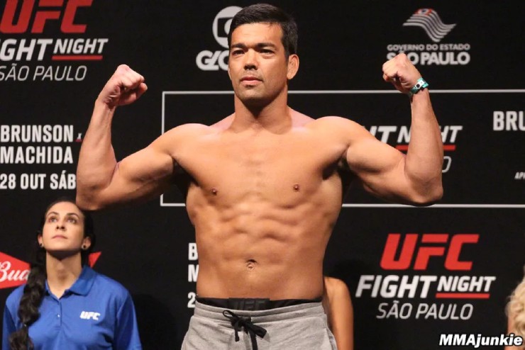 Lyoto Machida (MMA). Cựu ngôi sao UFC là một người tin rằng uống nước tiểu sẽ mang tới nhiều sức mạnh, điều anh duy trì hàng ngày.&nbsp;Machida bắt đầu làm điều này trong những năm đầu thi đấu MMA và tiếp tục duy trì kể từ khi giải nghệ tháng 5/2022.