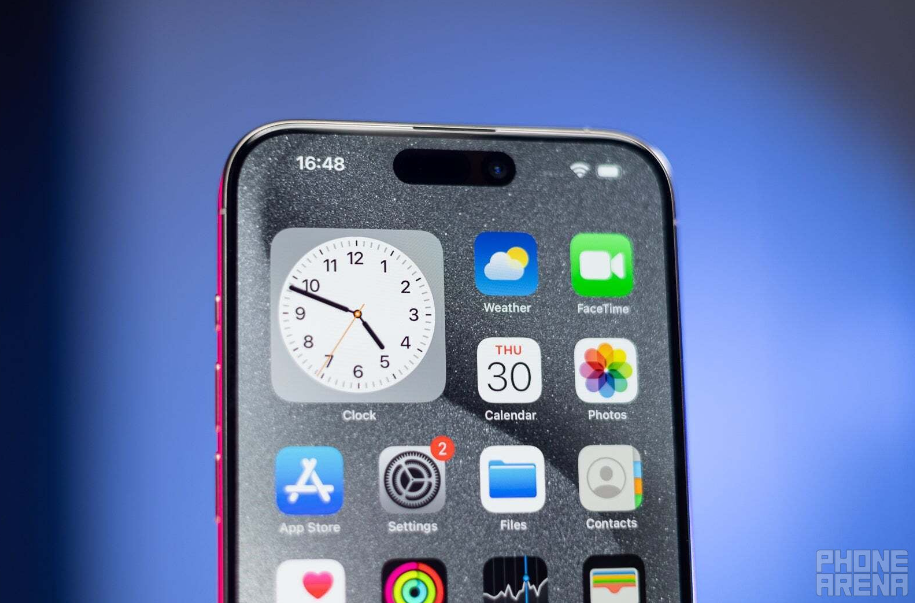 Face ID trên iPhone.