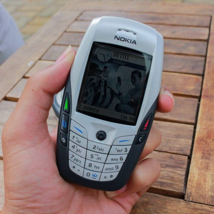 Nokia 6600, doanh số 150 triệu chiếc.
