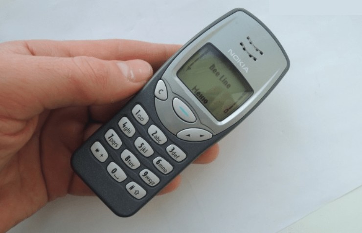 Nokia 3210, doanh số 161 triệu chiếc.
