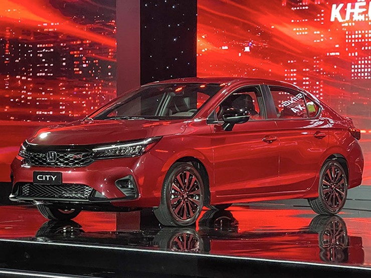 Giá xe Honda City niêm yết và lăn bánh tháng 2/2024 - 1