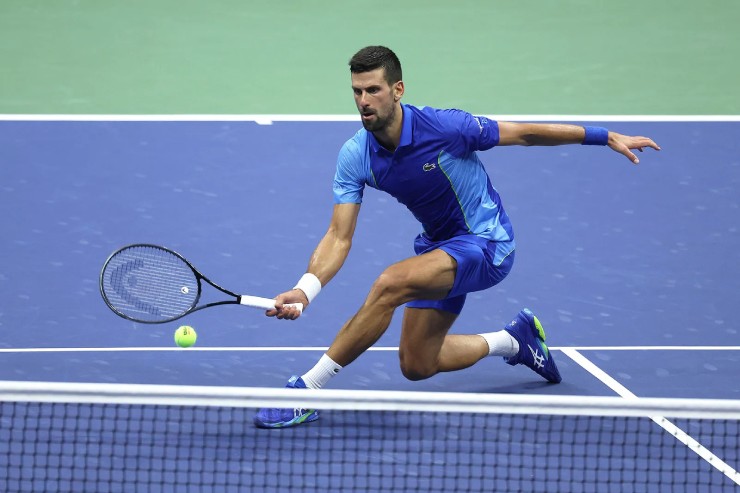 Novak Djokovic có 14,3 triệu người theo dõi Instagram. 67.300 tới 80.800 USD cho 1 bài đăng. Dự kiến tiếp cận khoảng 1,5 triệu người, tạo ra 1,8 triệu lượt hiển thị bài đăng và 451.200 lượt quay lại xem bài, tỷ lệ tương tác trung bình đạt 3,1%.