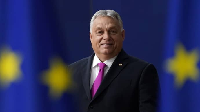 Quan điểm cứng rắn của Thủ tướng Hungary Viktor Orban đã khiến các nhà lãnh đạo EU phải nhượng bộ.