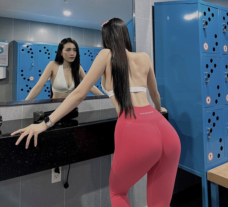 Hot girl gym siêu vòng ba tập luyện “khủng”, độ dáng đẹp tận hưởng Tết vui - 6