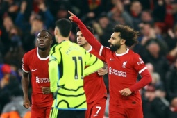 Vắng Salah, ai sẽ lĩnh xướng hàng công Liverpool đấu Arsenal?