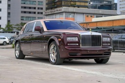 Rolls-Royce Phantom Lửa Thiêng "chốt đơn" thành công sau 7 lần đấu giá