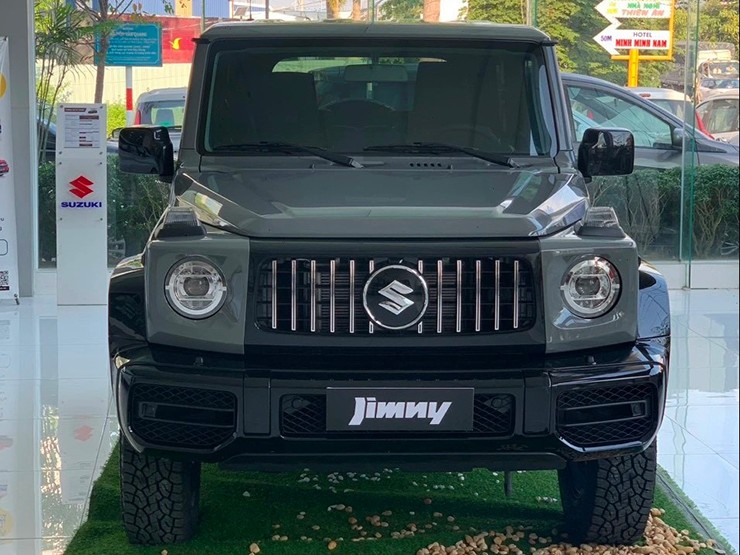 Đại lý Việt Nam chào bán Suzuki Jimny độ kiểu G 63 giá 999 triệu đồng - 4