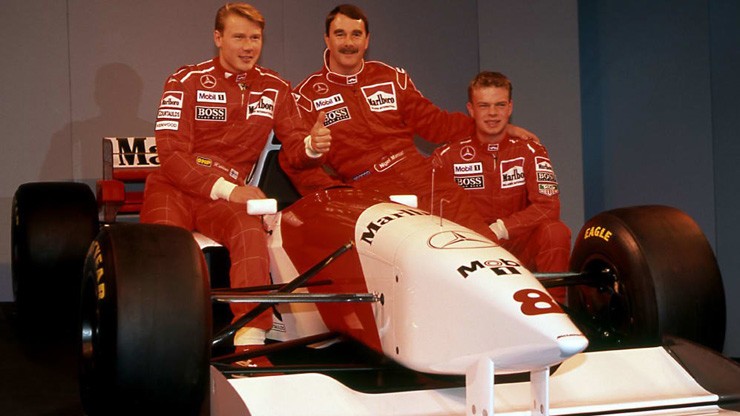 Nigel Mansell (giữa)