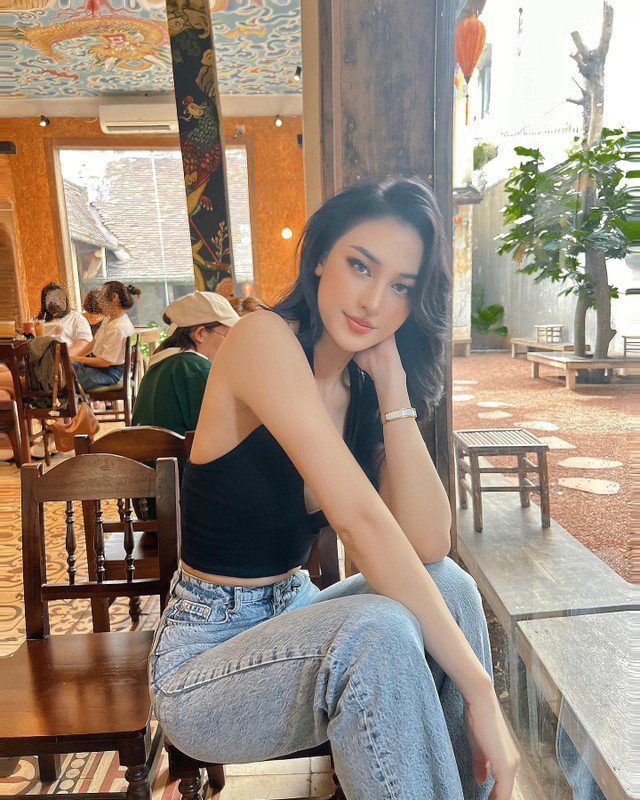 Dàn hot girl “người Việt mặt Tây” hút lượng theo dõi “khủng” - 12