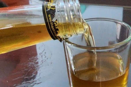 Bác sĩ chỉ cách "đối phó" với rượu, bia ngày Tết bằng y học cổ truyền