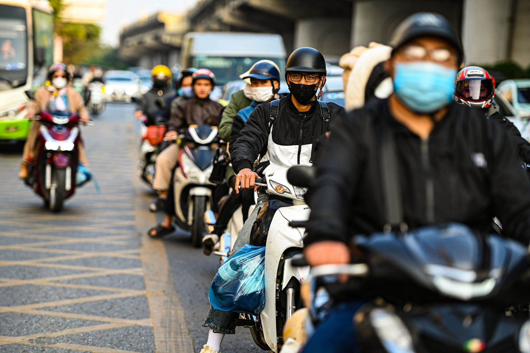 Dù còn 3 ngày nghỉ nữa&nbsp;nhưng nhiều người dân muốn quay lại thành phố&nbsp;để nghỉ ngơi trước khi bước vào ngày làm việc đầu tiên.