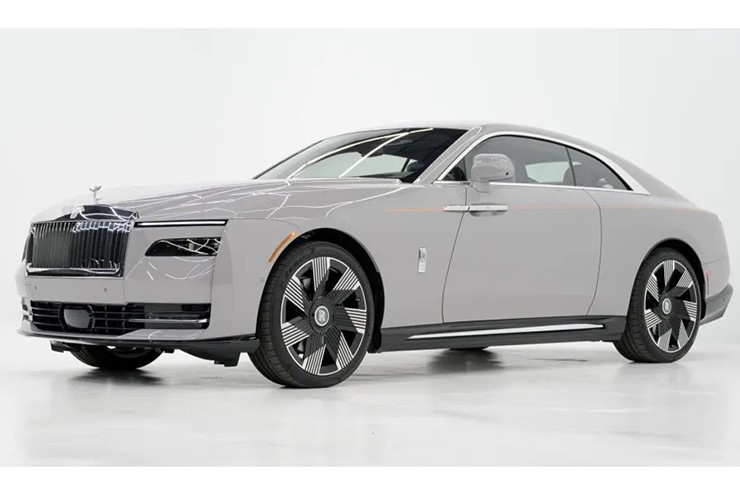 Xuất hiện xe điện siêu sang Rolls-Royce Spectre lên sàn xe lướt - 1