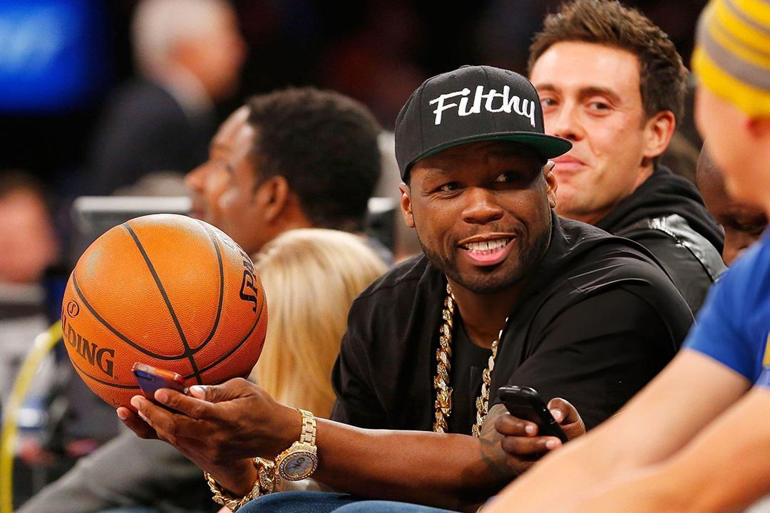 Rapper 50 cent có niềm đam mê với bóng rổ.