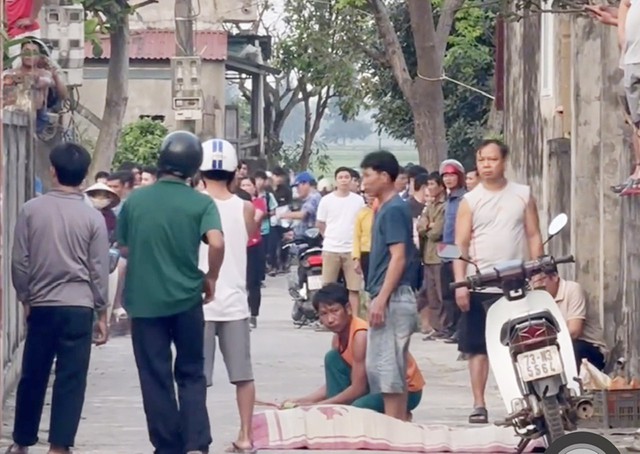 Hiện trường trâu "điên" tấn công khiến 3 người thương vong