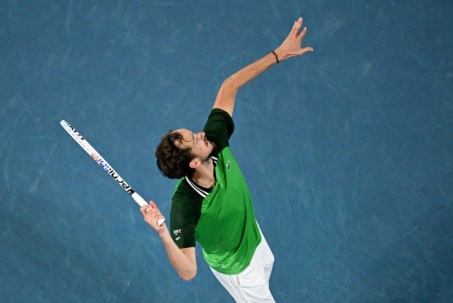 Nóng nhất thể thao tối 16/2: Nối gót Nadal, Medvedev rút lui khỏi Qatar Open