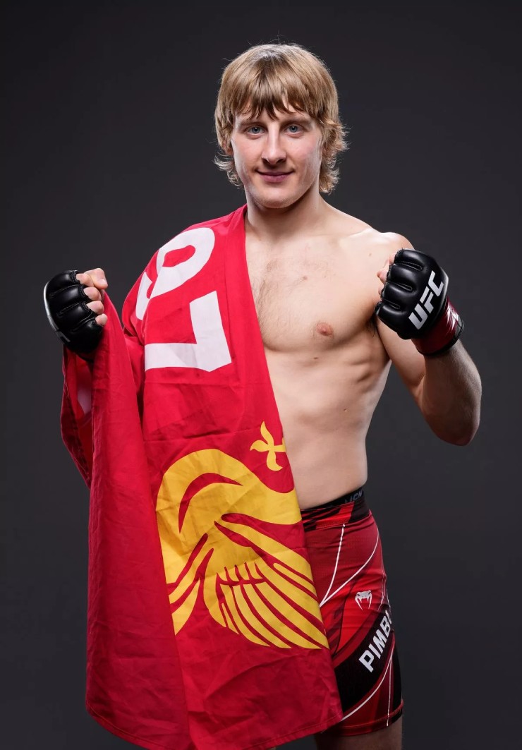 Paddy Pimblett là một ngôi sao UFC nhưng anh sẽ không dễ để thắng được đồng hương Rooney trên sàn Boxing