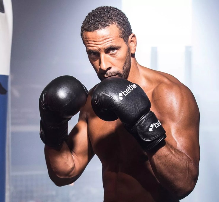 Rio Ferdinand (bóng đá): Thích tập Boxing và có lẽ anh phù hợp để đấu với Rooney