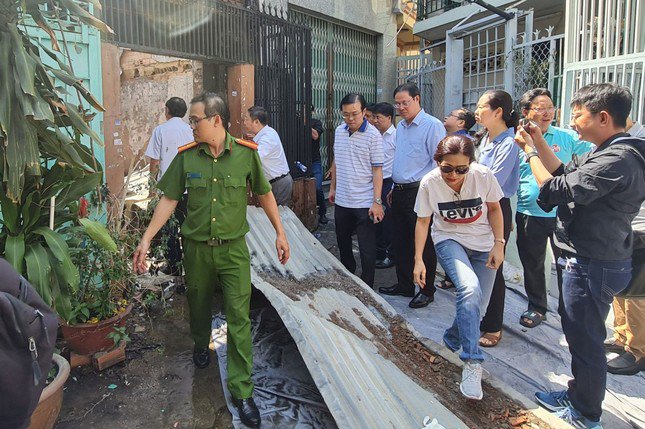 Vụ cháy làm 4 người tử vong trong căn nhà.