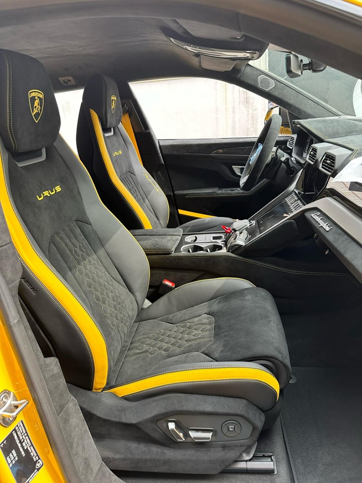 Doanh nhân Nguyễn Quốc Vũ tặng vợ siêu SUV Lamborghini Urus Performante - 5