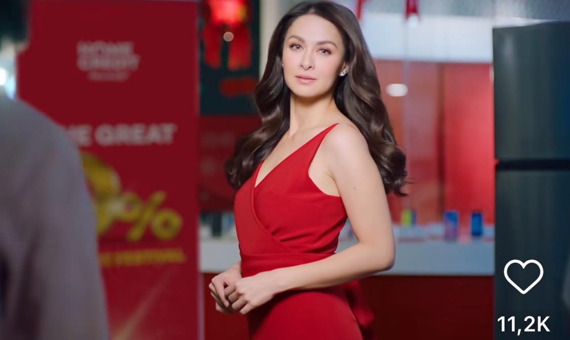 Marian Rivera quyến rũ hút hồn với váy lụa 2 dây.