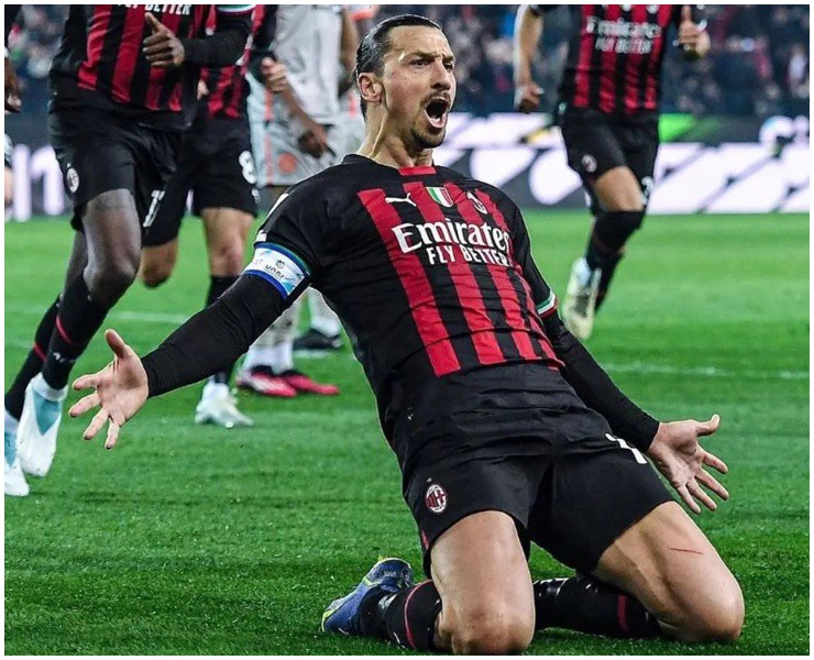 Zlatan Ibrahimović là "lão tướng" trong làng bóng.