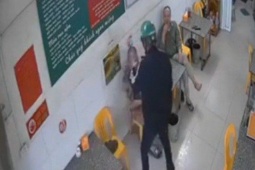 Người đàn ông tẩm xăng, phóng hoả "tình địch" tại quán bia phải đối mặt mức án nào?
