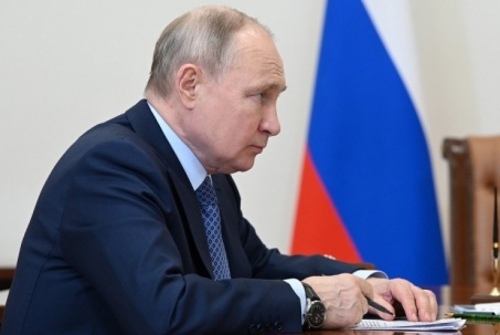 Tổng thống Nga Putin ra sắc lệnh tái lập hai quân khu