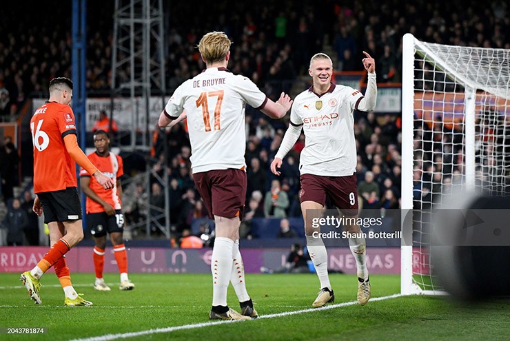 Haaland và De Bruyne thi đấu chói sáng trước Luton Town