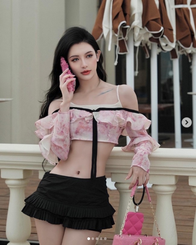 Chân dài xứ tỷ dân làm đẹp bằng món ăn thượng lưu - 3