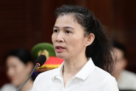 Cựu nhà báo Hàn Ni hầu tòa vì 'làm lộ bí mật đời tư bà Phương Hằng'