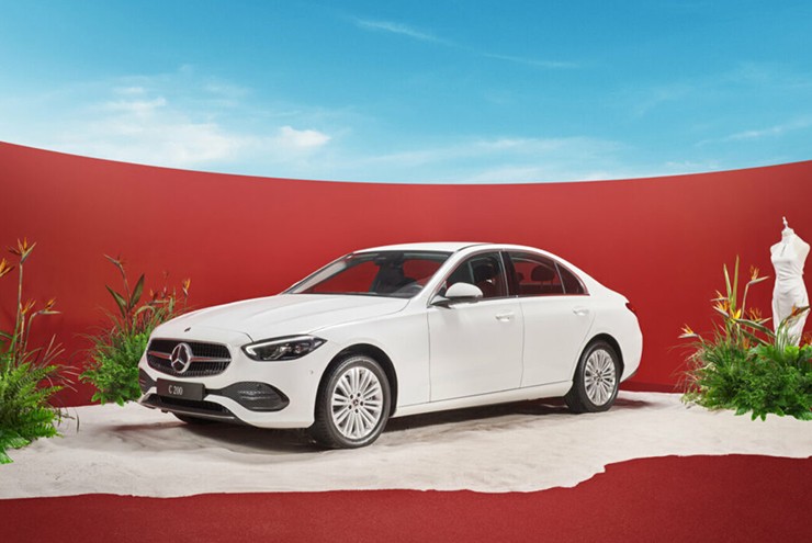 Mercedes-Benz Việt Nam giảm giá sốc cho các mẫu xe có VIN 2022 - 1