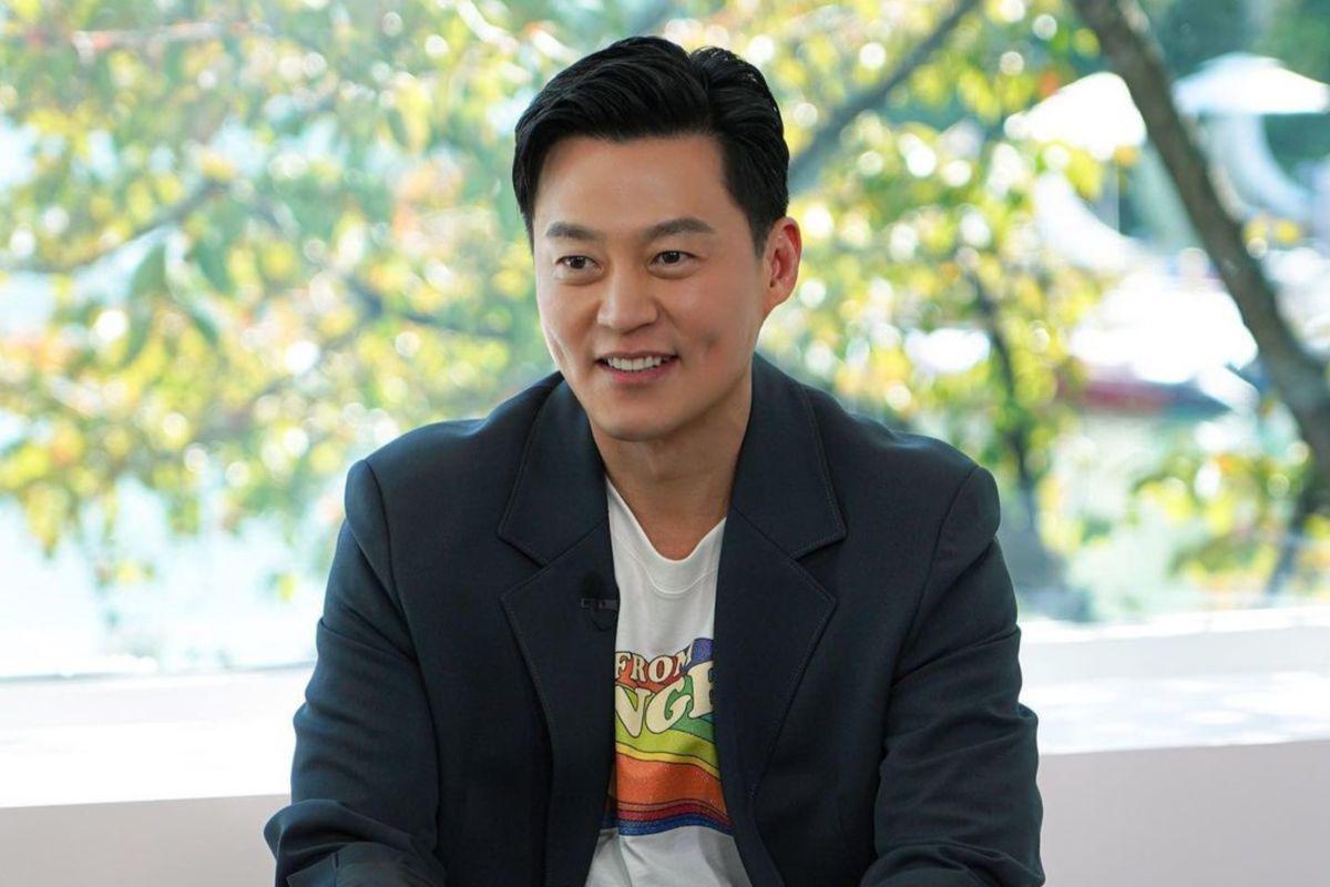 Phía diễn viên Lee Seo Jin phủ nhận tin đồn.