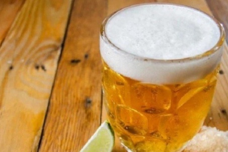 Thêm chút muối vào bia mang đến lợi ích tuyệt vời ít người biết