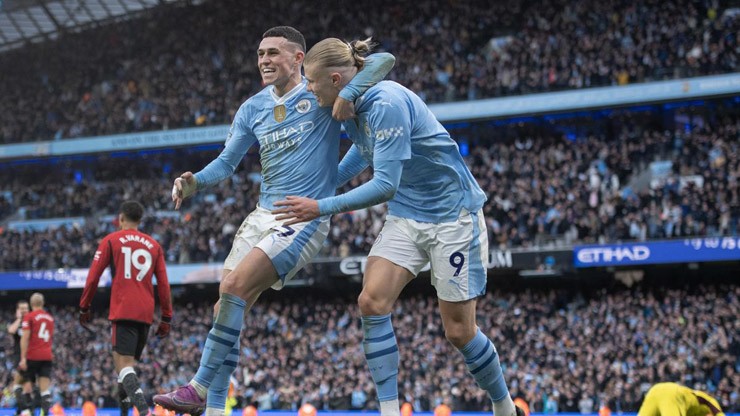 Man City đại thắng MU ở derby Manchester