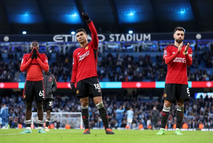 MU thua đau sau trận derby Manchester