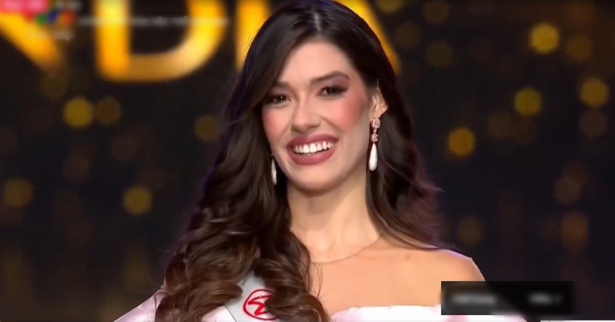 Người đẹp Séc cao 1m81, được ví như búp bê sống đăng quang Miss World - 18